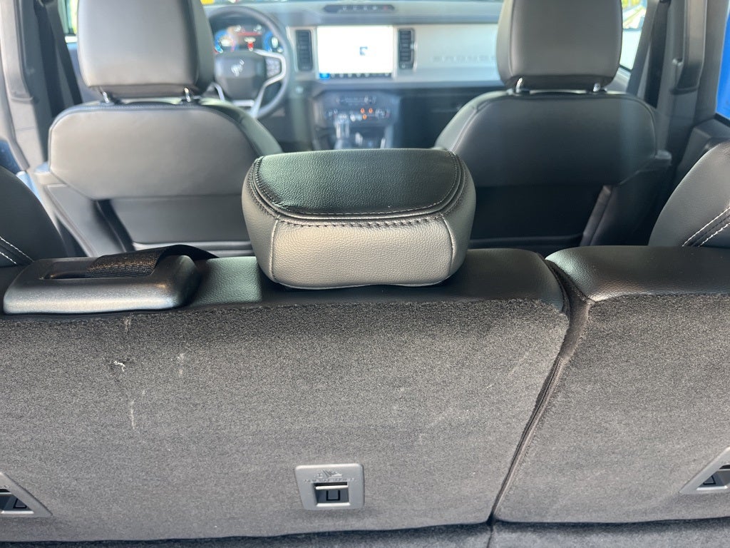 2025 Ford Bronco Outer Banks Sasquatch Pkg.