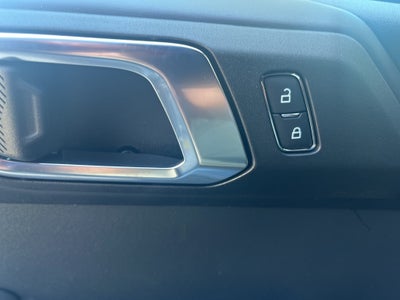 2025 Ford Bronco Outer Banks Sasquatch Pkg.