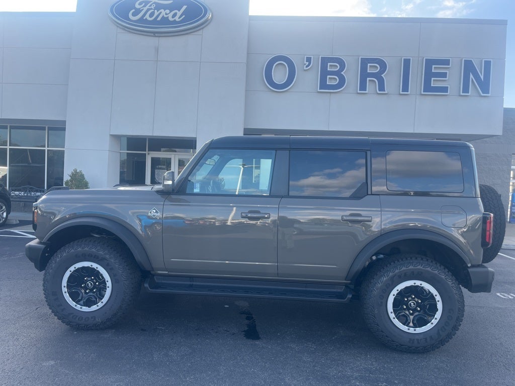 2025 Ford Bronco Outer Banks Sasquatch Pkg.