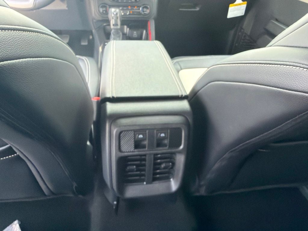 2026 Ford Bronco Outer Banks 60th Anniversary Edition