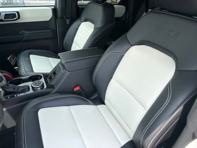 2026 Ford Bronco Outer Banks 60th Anniversary Edition