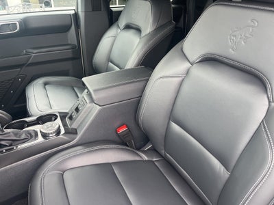 2025 Ford Bronco Outer Banks Sasquatch Pkg.