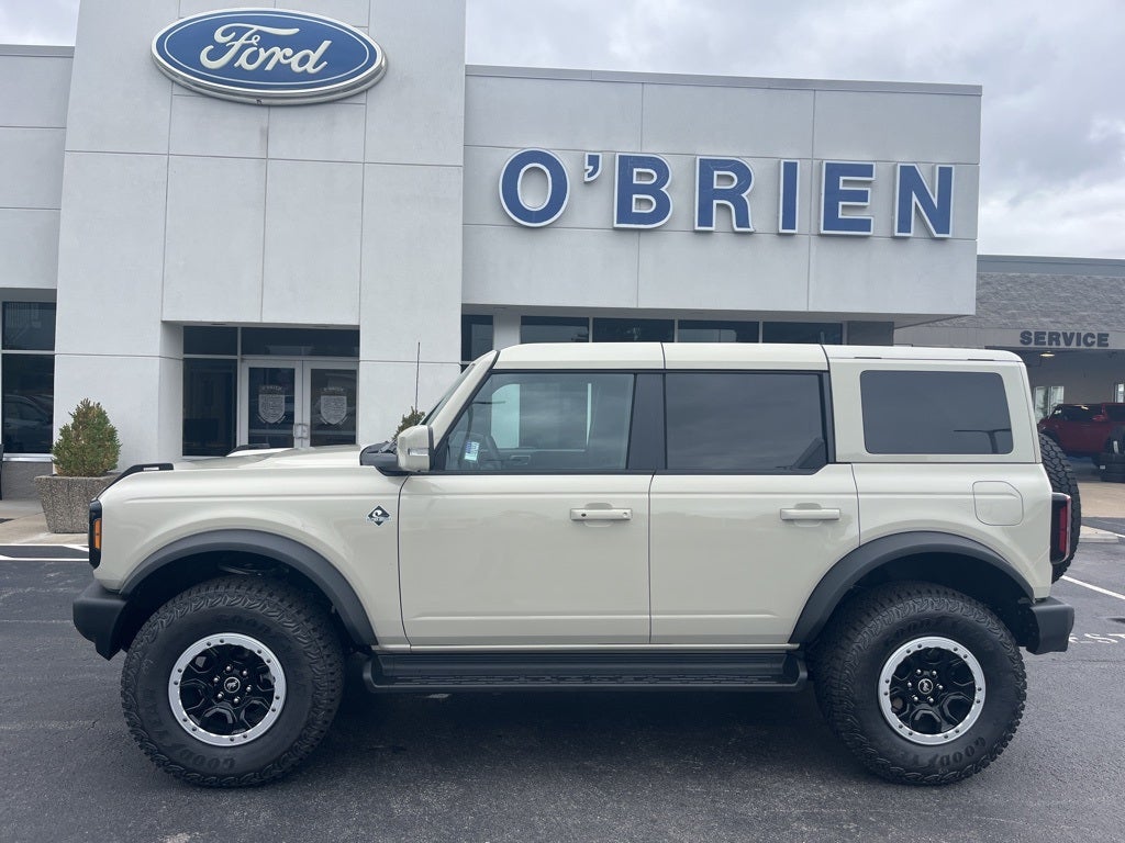 2025 Ford Bronco Outer Banks Sasquatch Pkg.