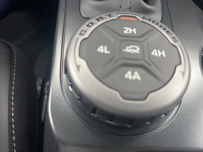 2025 Ford Bronco Outer Banks Sasquatch Pkg.