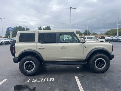 2025 Ford Bronco Outer Banks Sasquatch Pkg.