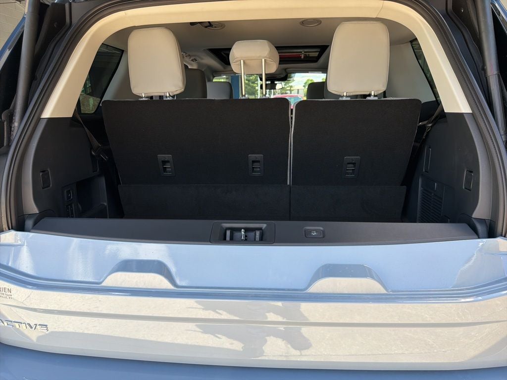 2026 Ford Expedition Active