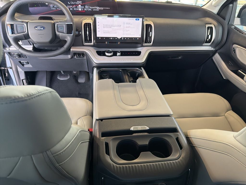 2026 Ford Expedition Active