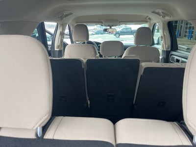 2021 Ford Explorer Base