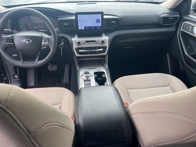 2021 Ford Explorer Base