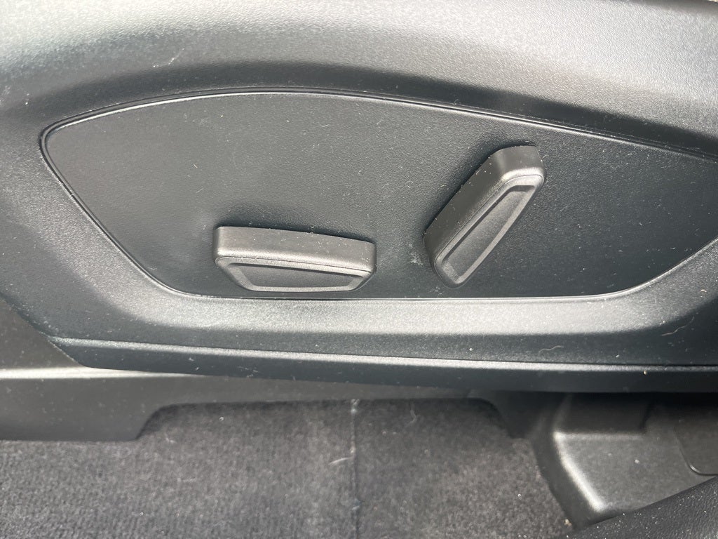 2021 Ford Explorer Base