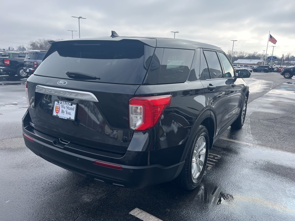 2021 Ford Explorer Base