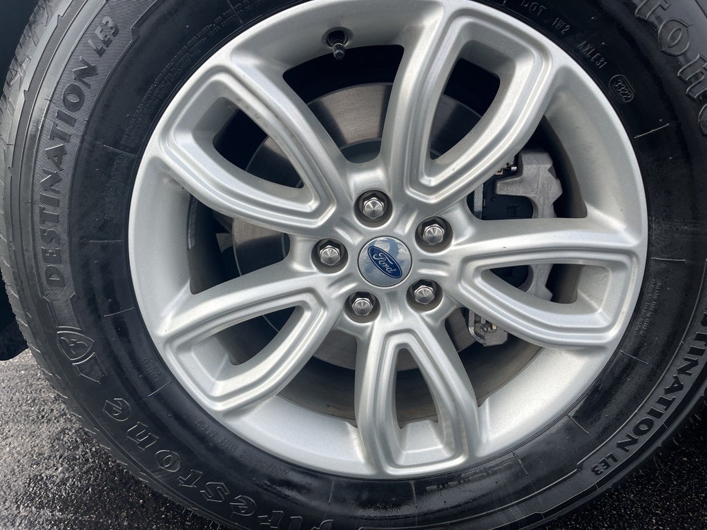 2021 Ford Explorer Base