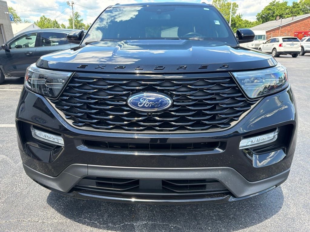 2023 Ford Explorer ST-Line