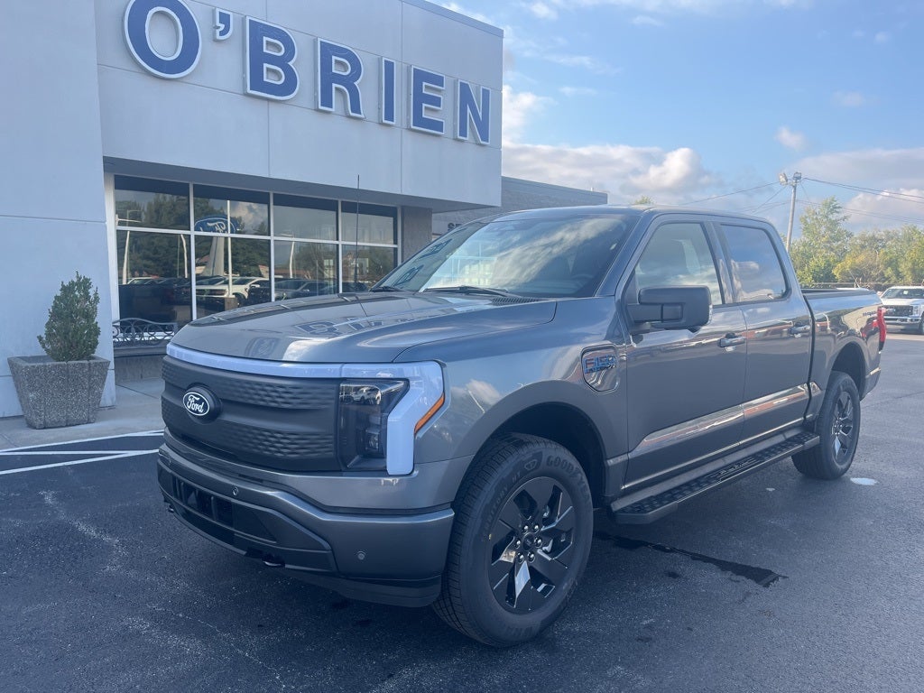 2025 Ford F-150 Lightning Flash