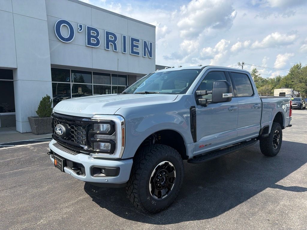2027 Ford F-250SD F-250® Lariat®