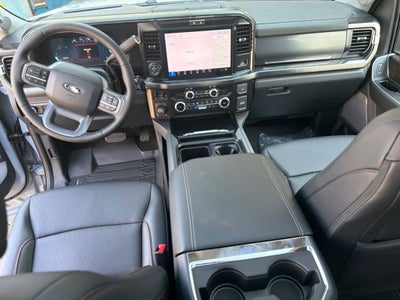 2027 Ford F-250SD F-250® Lariat®