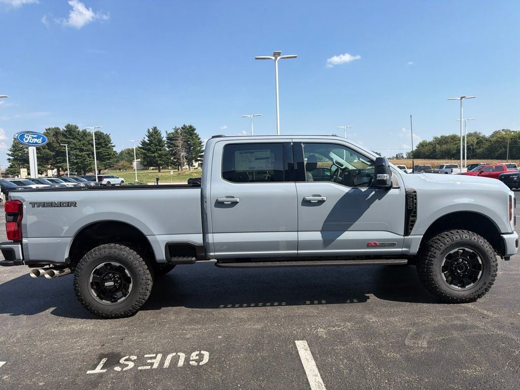 2027 Ford F-250SD F-250® Lariat®