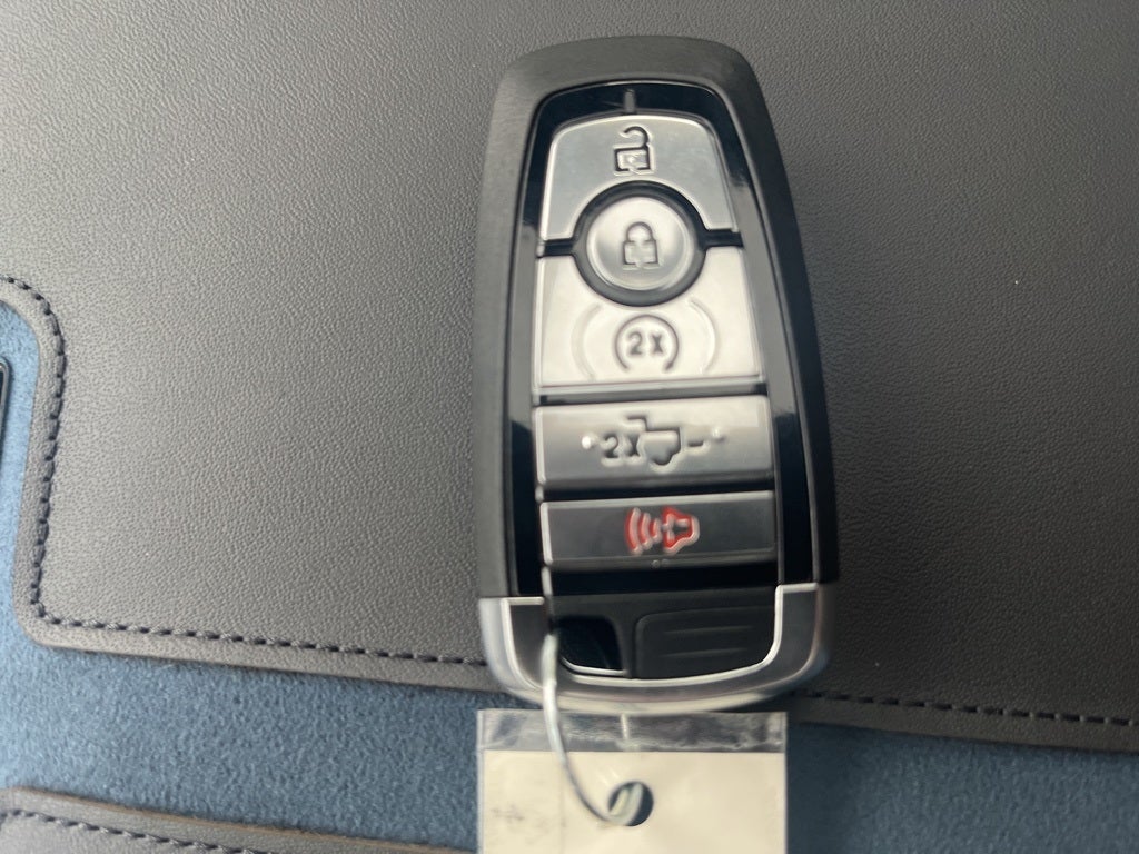 2025 Ford F-250SD Platinum