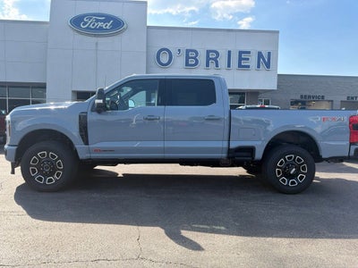 2027 Ford F-350SD F-350® Platinum®