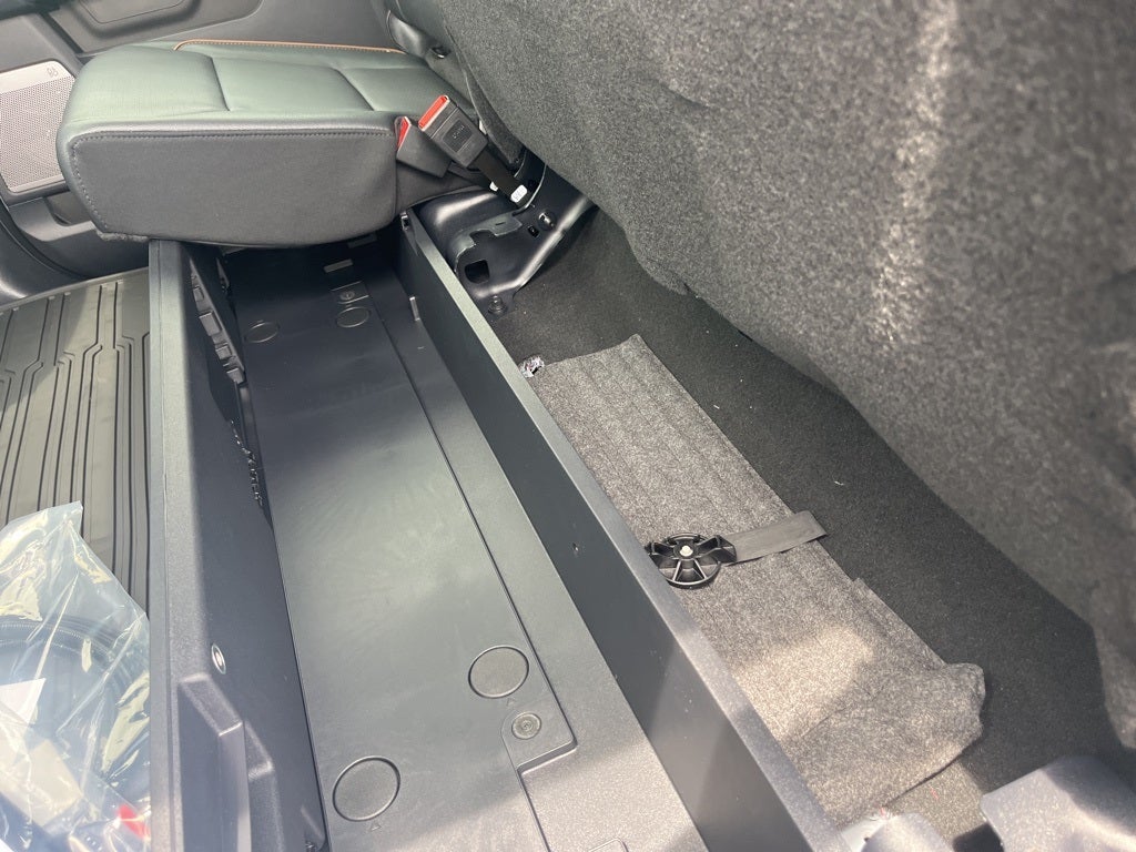 2025 Ford F-350SD Lariat