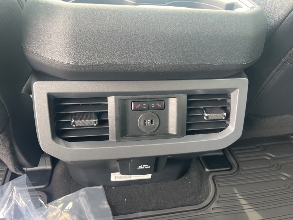 2025 Ford F-350SD Lariat