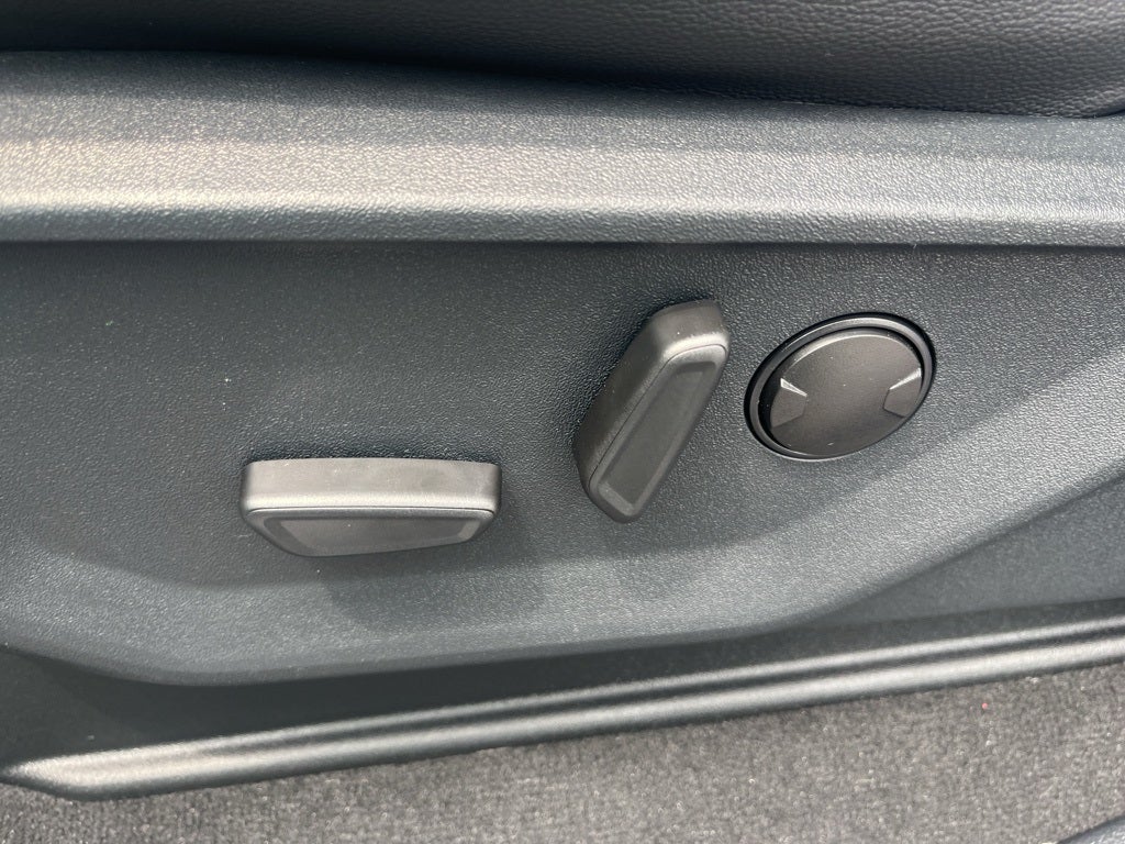 2025 Ford F-350SD Lariat