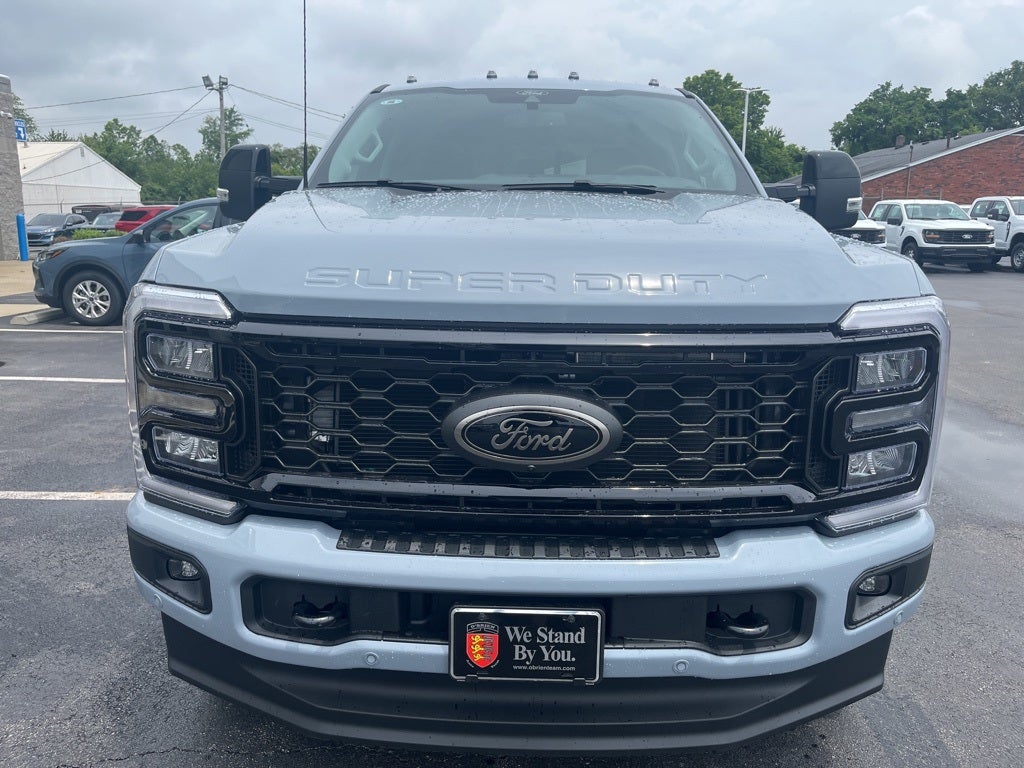 2025 Ford F-350SD Lariat