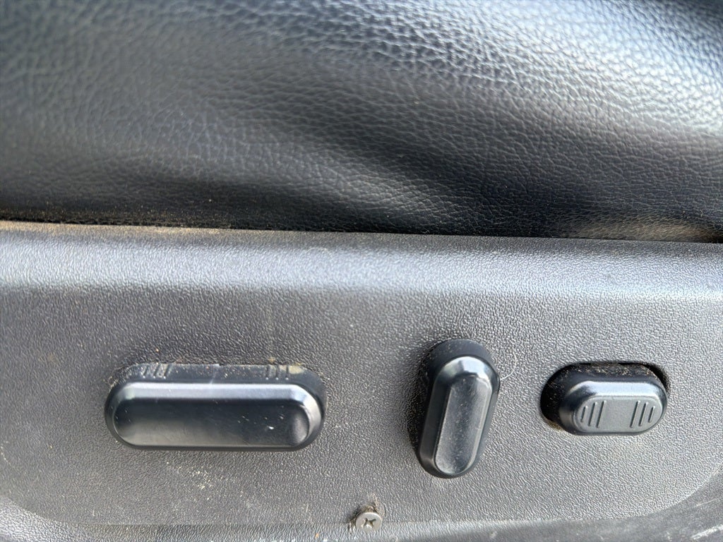 2015 Ford F-350SD Lariat Flat Bed