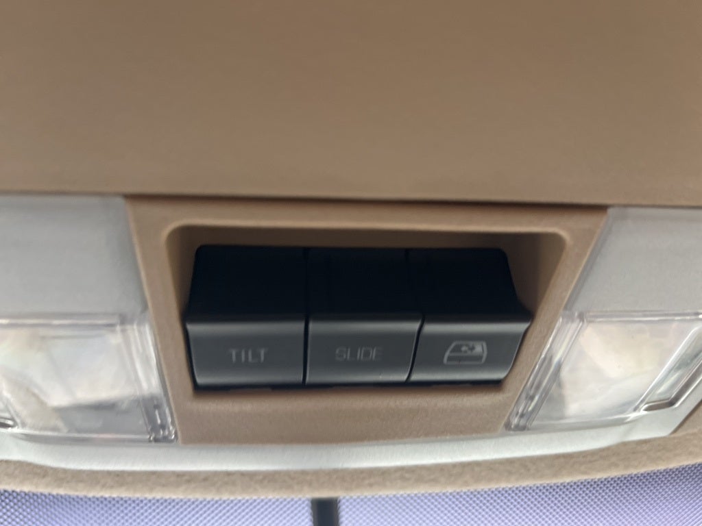 2016 Ford F-350SD Lariat DRW