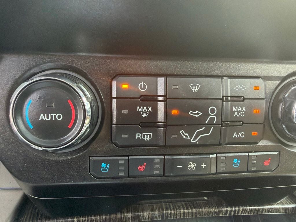 2021 Ford F-350SD Lariat