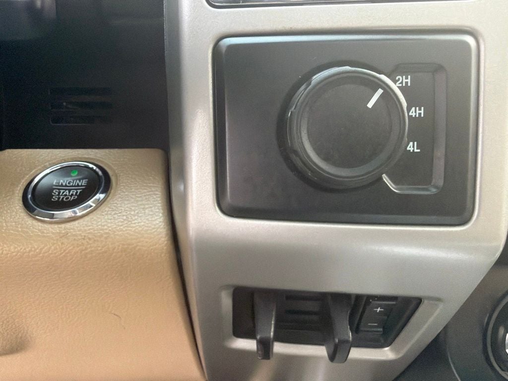 2021 Ford F-350SD Lariat