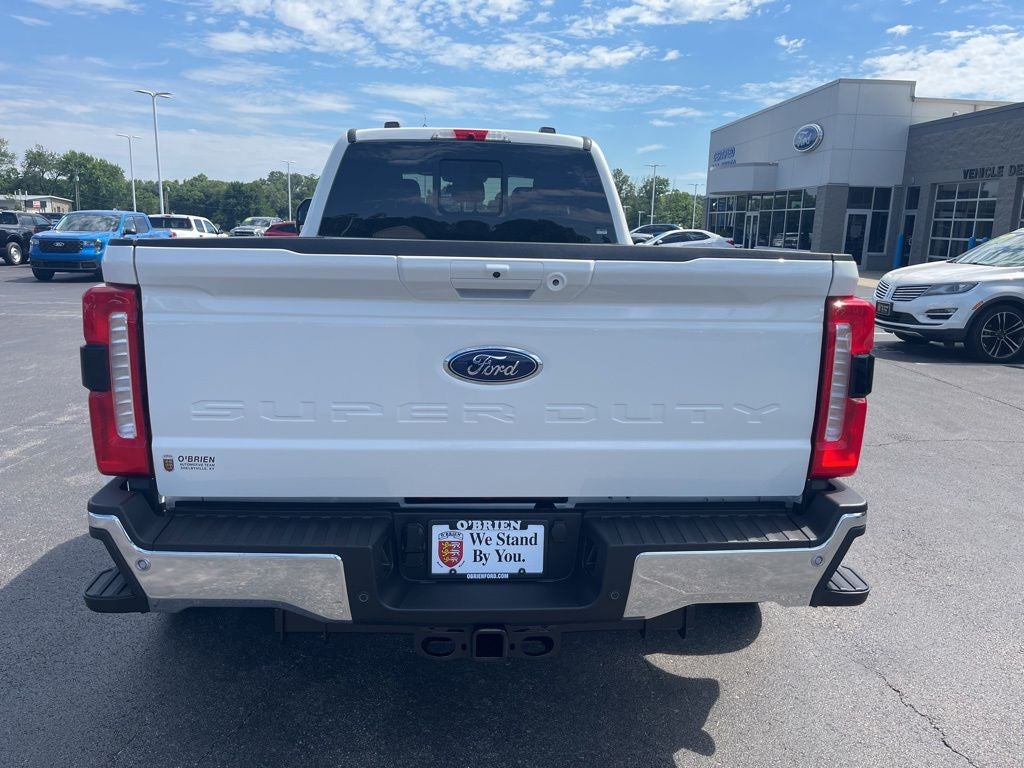 2026 Ford F-350SD Lariat DRW