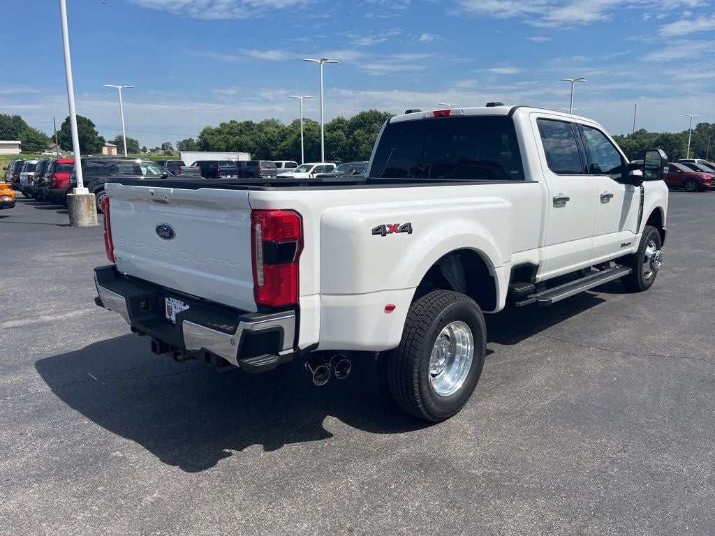 2026 Ford F-350SD Lariat DRW