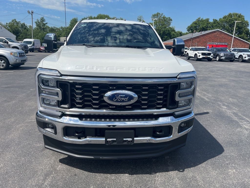 2026 Ford F-350SD Lariat DRW