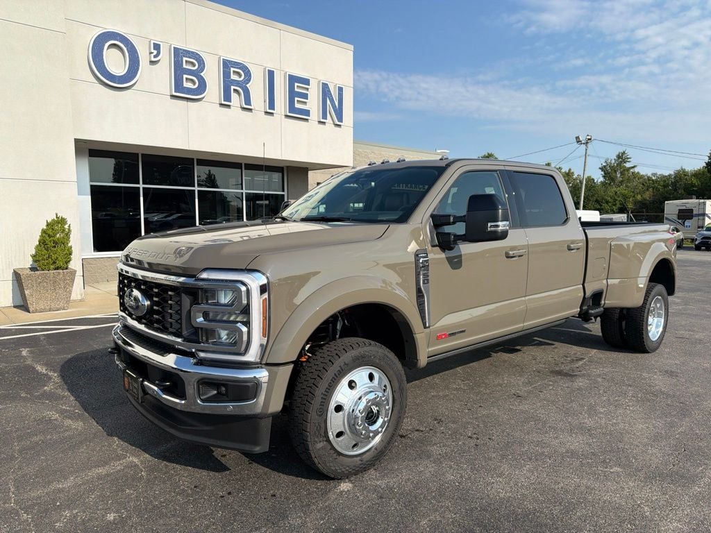 2026 Ford F-450SD Lariat DRW