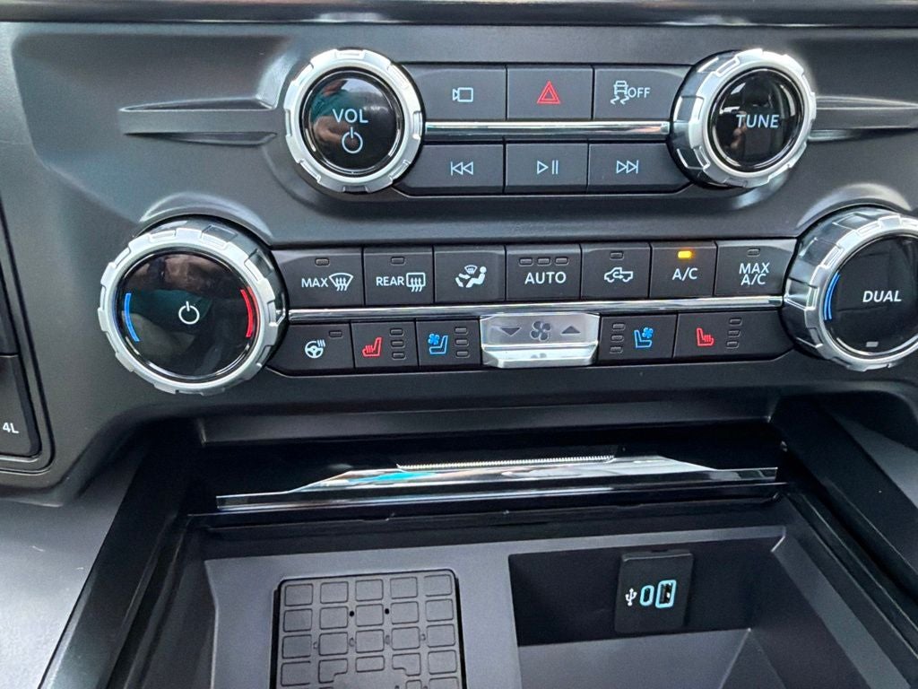 2026 Ford F-450SD Lariat DRW