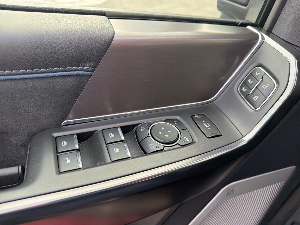 2026 Ford F-450SD Platinum DRW