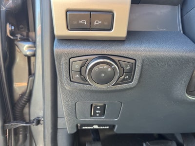 2022 Ford F-450SD Lariat DRW