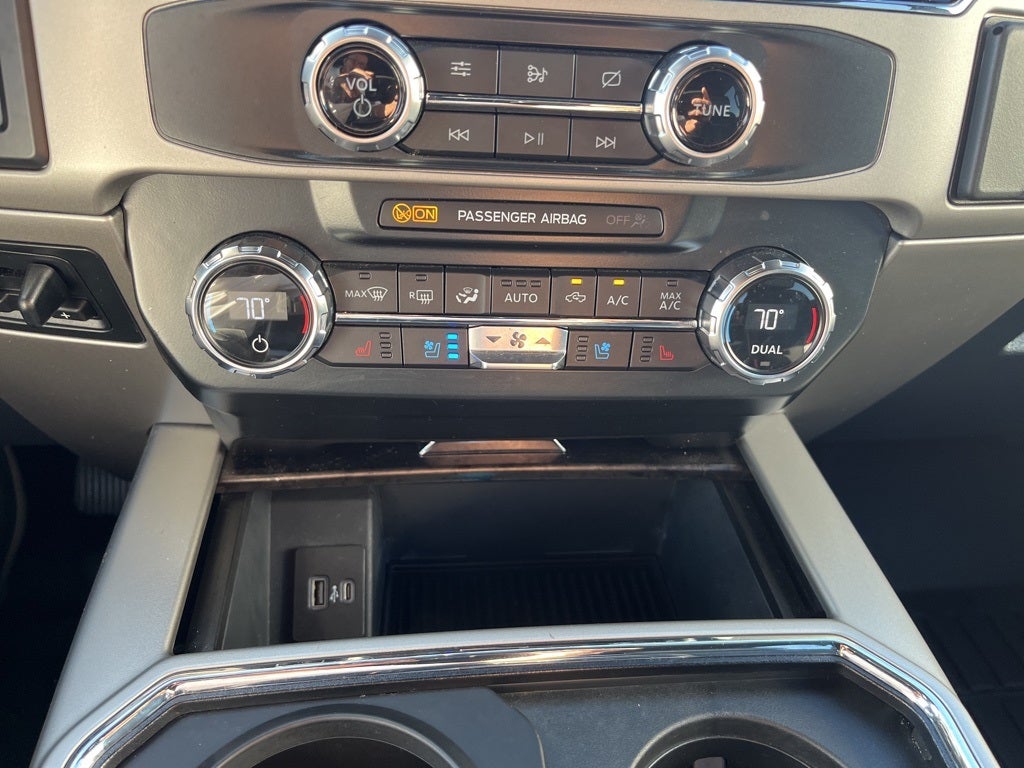 2022 Ford F-450SD Lariat DRW