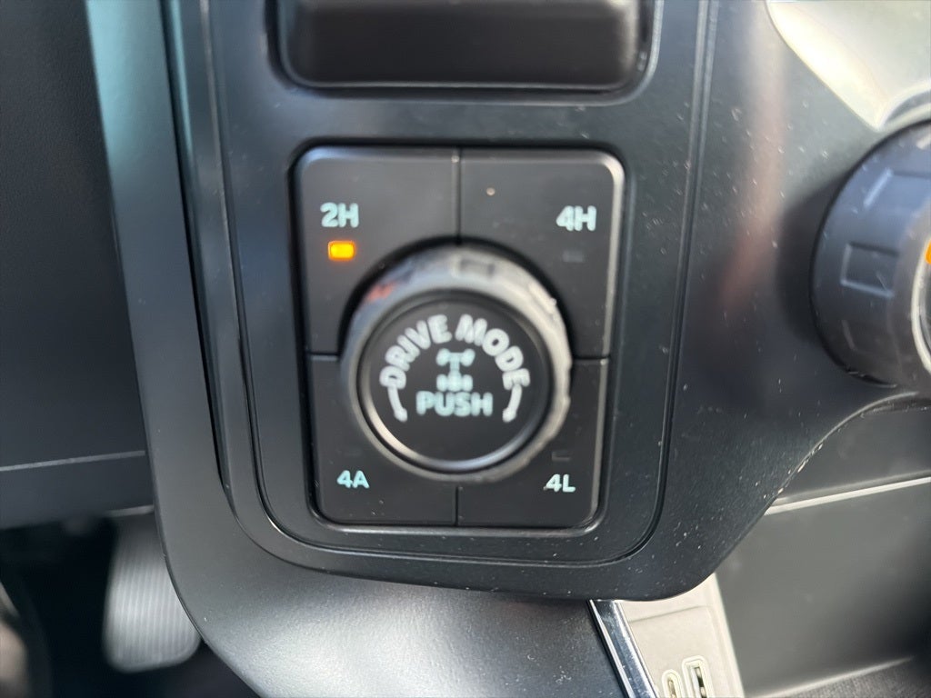 2025 Ford F-150 STX LOBO