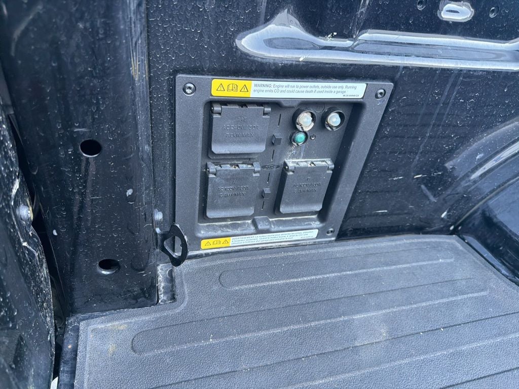 2022 Ford F-150 XLT Hybrid