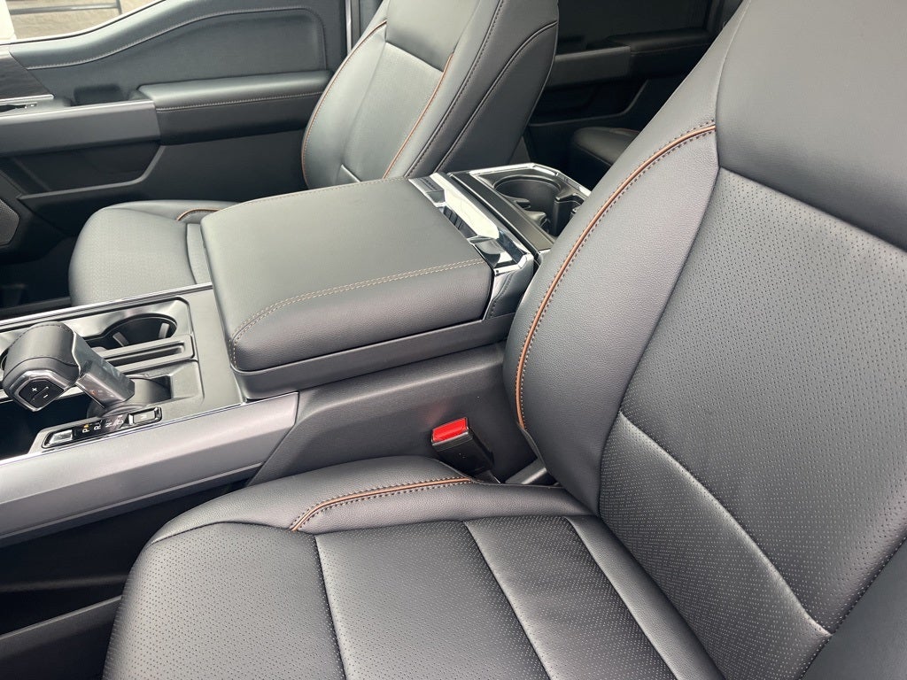 2025 Ford F-150 Lariat Hybrid