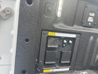 2025 Ford F-150 Lariat Hybrid