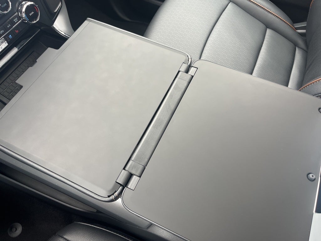 2025 Ford F-150 Lariat Hybrid