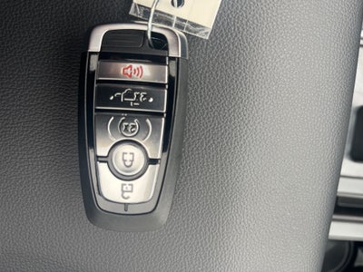 2025 Ford F-150 Lariat Hybrid