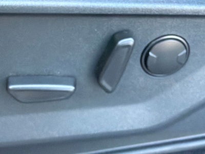 2025 Ford F-150 Lariat Hybrid