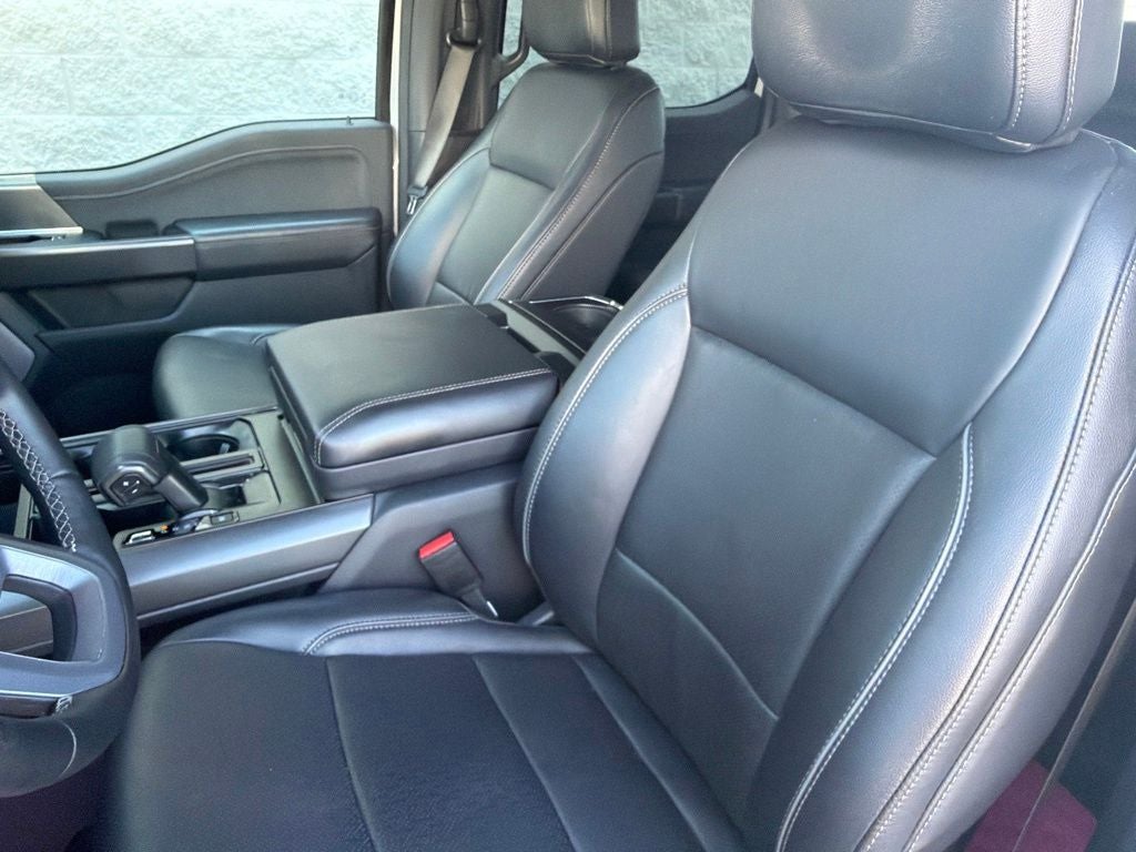 2025 Ford F-150 Lariat Hybrid