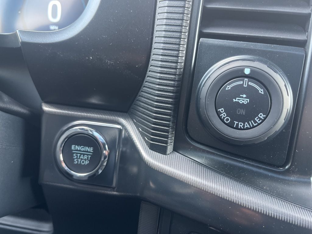 2025 Ford F-150 Platinum Hybrid