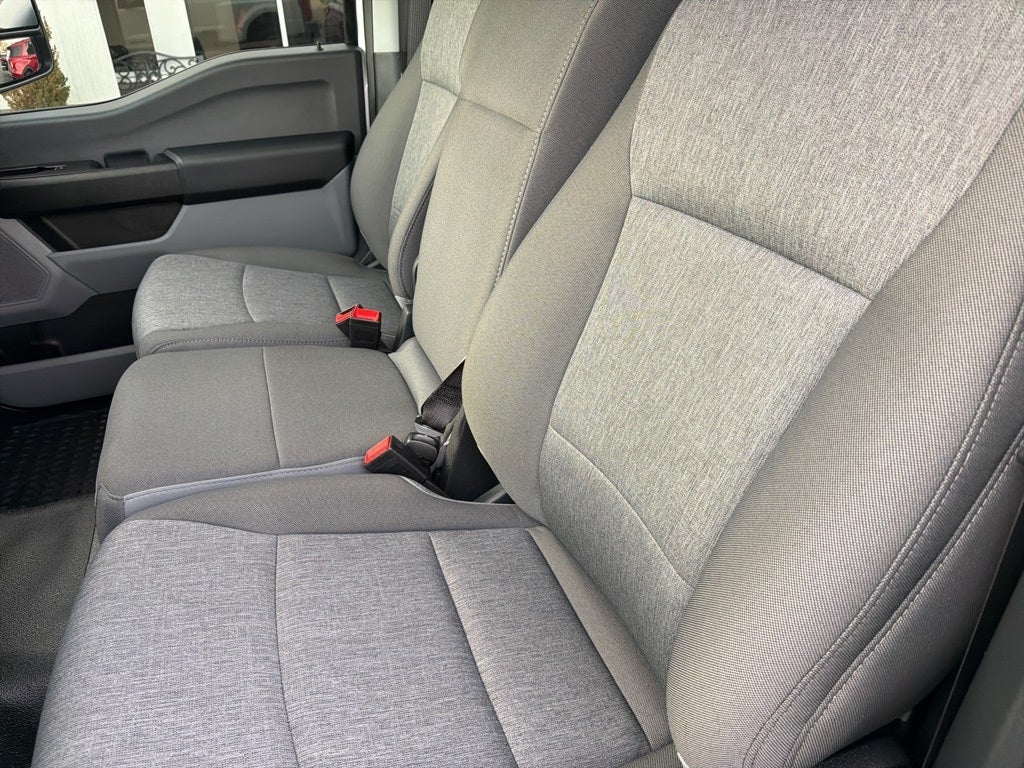 2024 Ford F-350SD XL Dual Rear Wheels