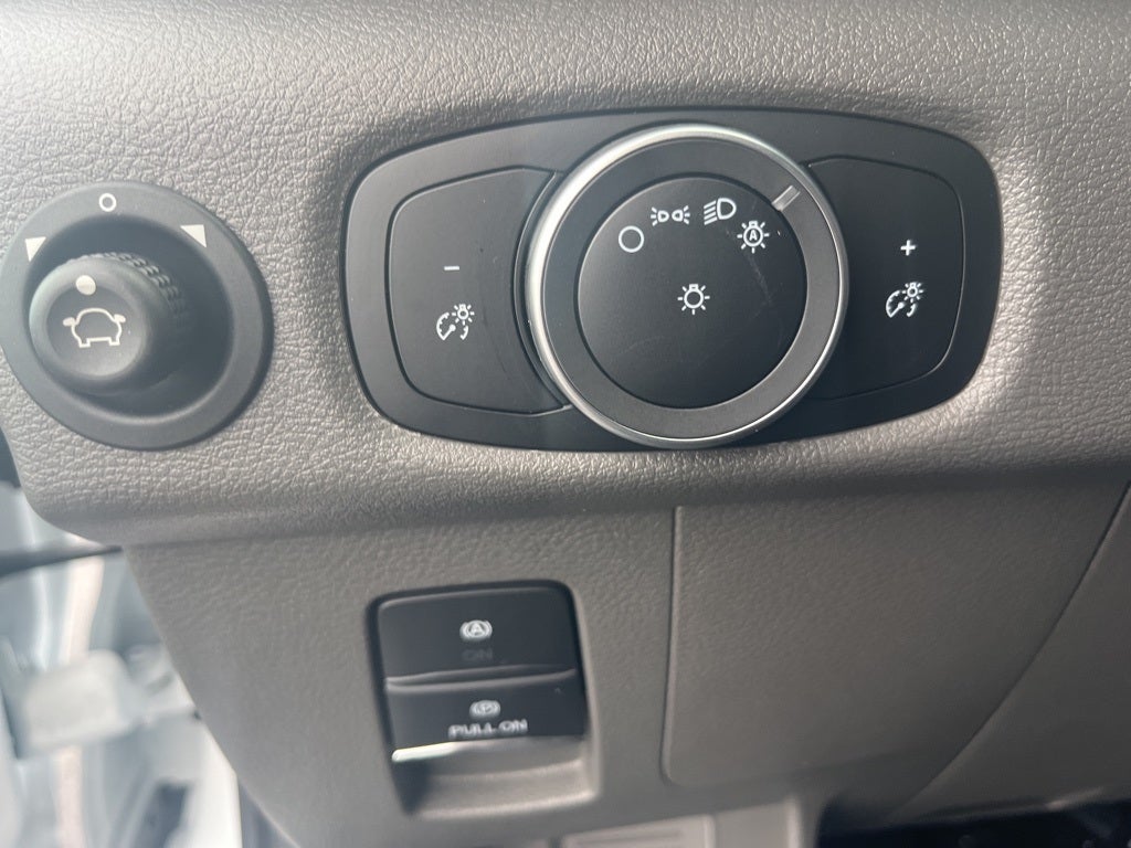 2025 Ford Transit-150 Base MEDIUM ROOF PARTION W/ SHELVES